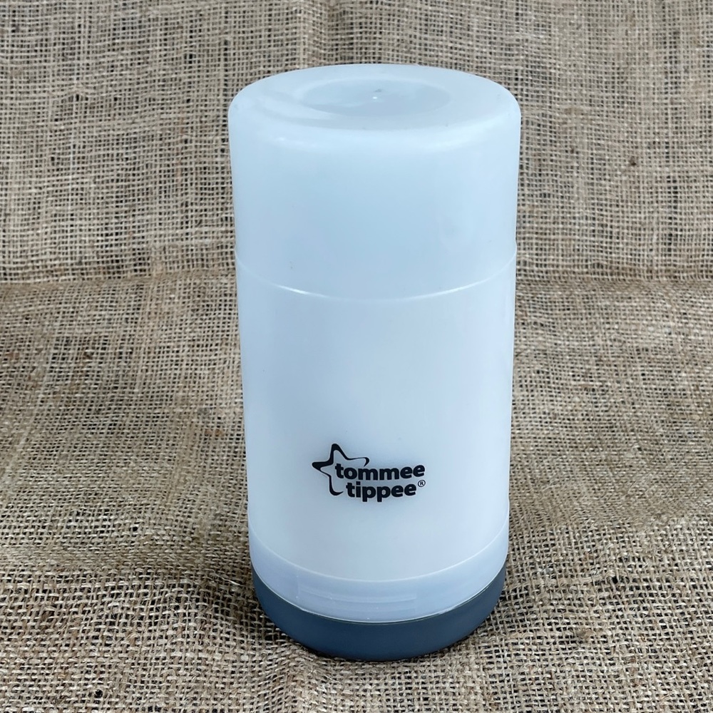*Tommee Tippee Travel Bottle Warner